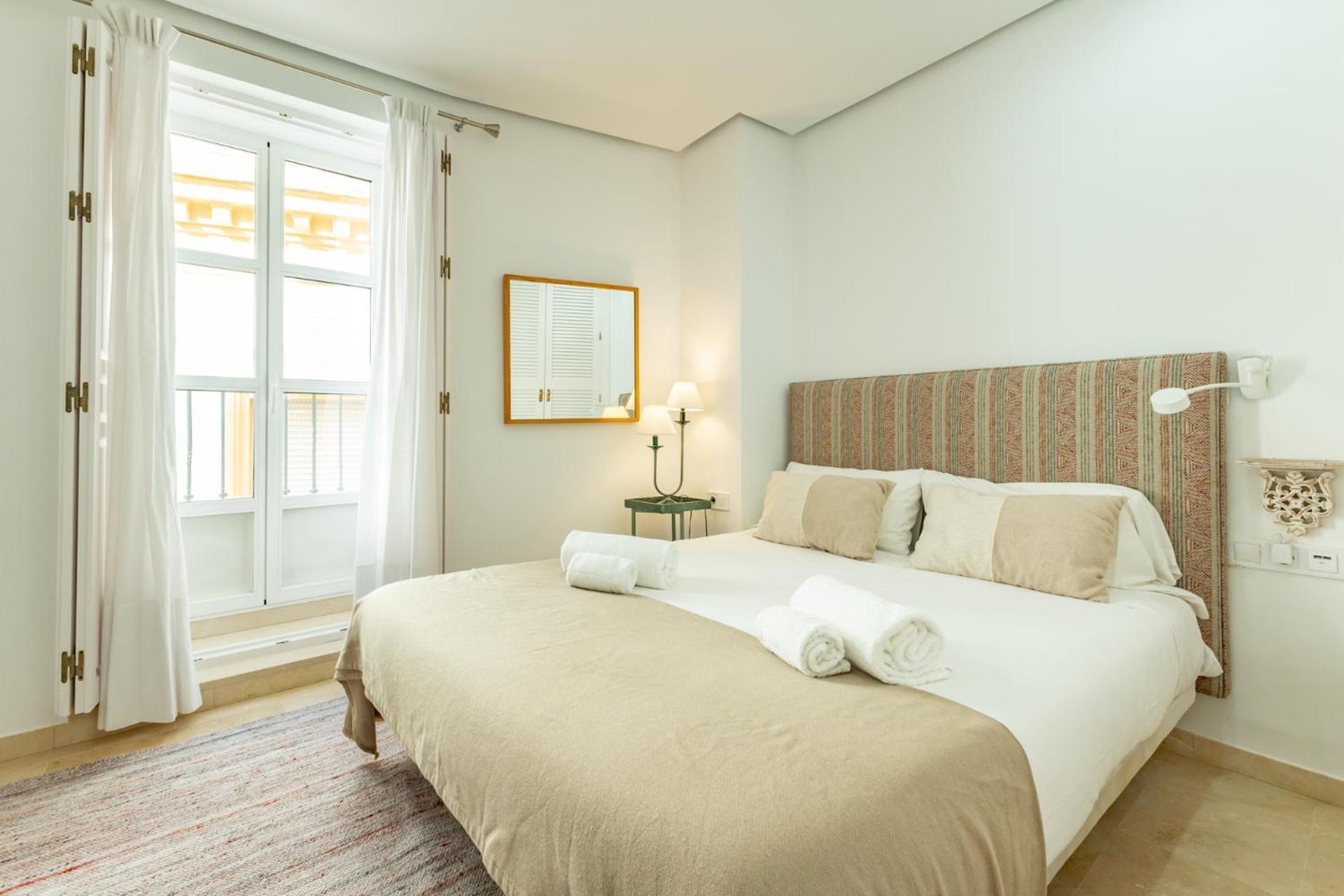 Apartament Bamberg Giralda Skyview By Valcambre *